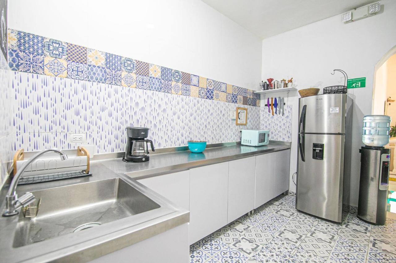 El Barrio Hostal Vandrarhem Cartagena Exteriör bild