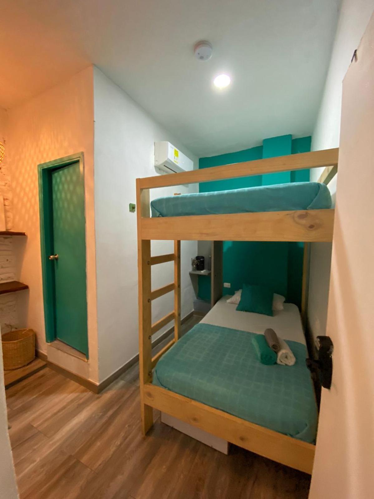El Barrio Hostal Vandrarhem Cartagena Exteriör bild