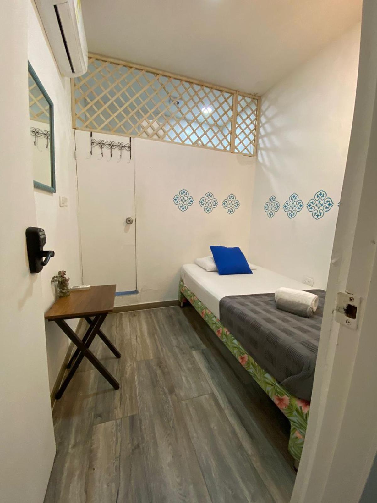 El Barrio Hostal Vandrarhem Cartagena Exteriör bild